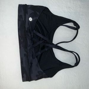 NEVER WORN LULULEMON CAMO ENERGY BRA